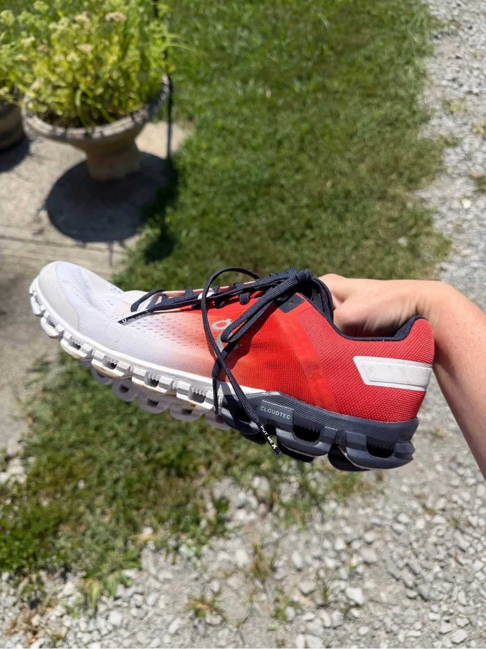 On Running Cloudflow 3.0 'Rust Eclipse' Shoes